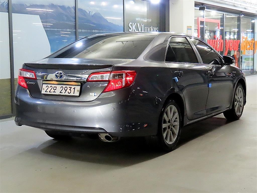 Toyota Camry - Vista 4