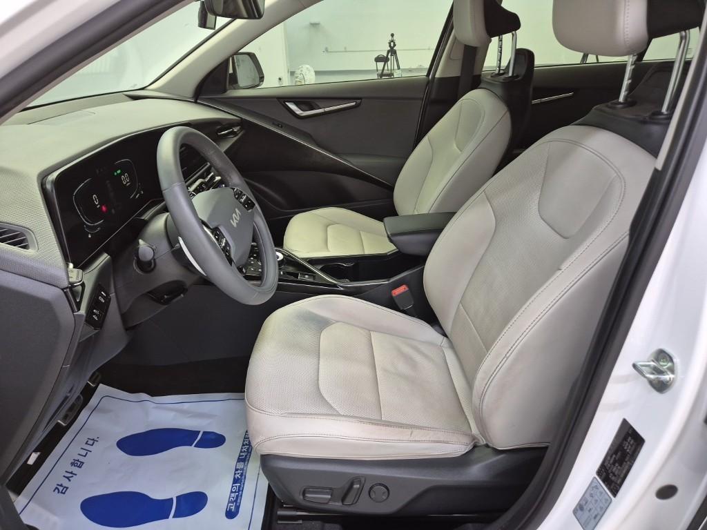 KIA Niro - Vista 11