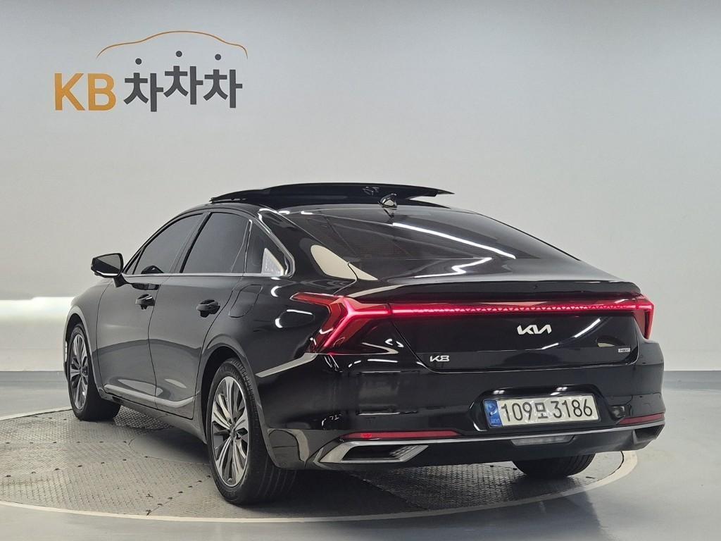 KIA K8 - Vista 2
