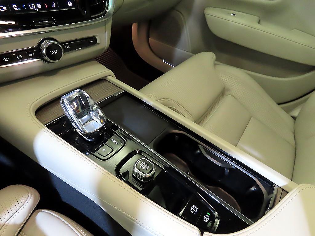 Volvo S90 - Vista 12