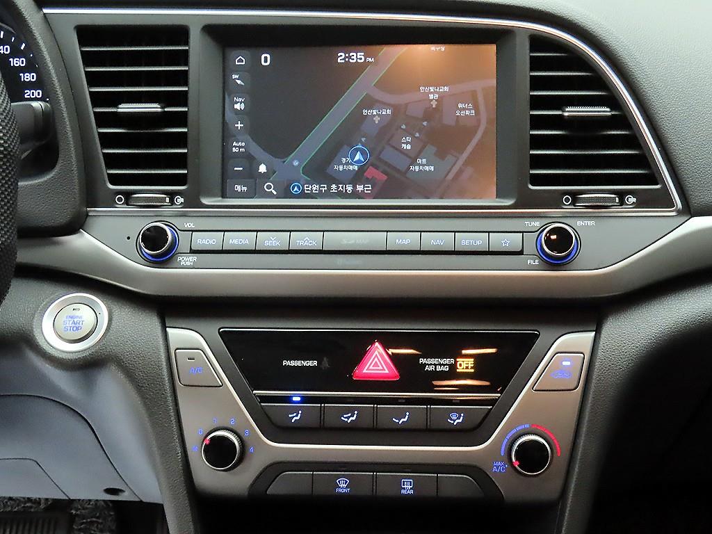 HYUNDAI Avante 2018 - Importación desde Corea - HF Imports Iquique - Foto 15