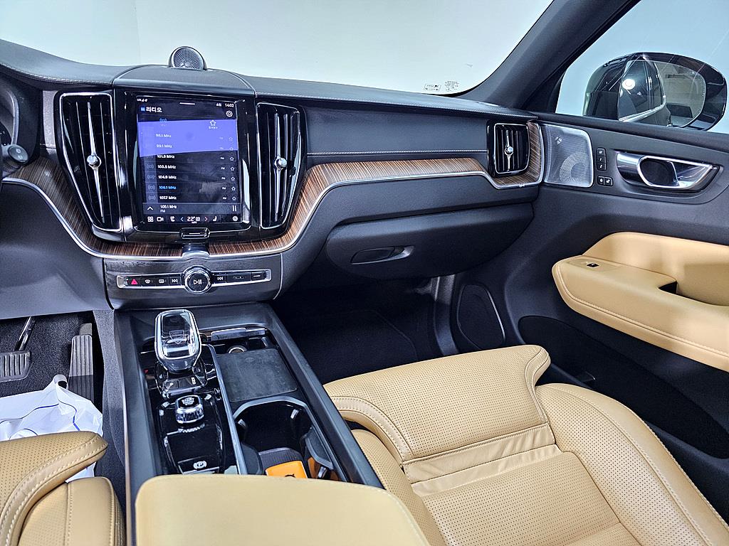 Volvo XC60 - Vista 10