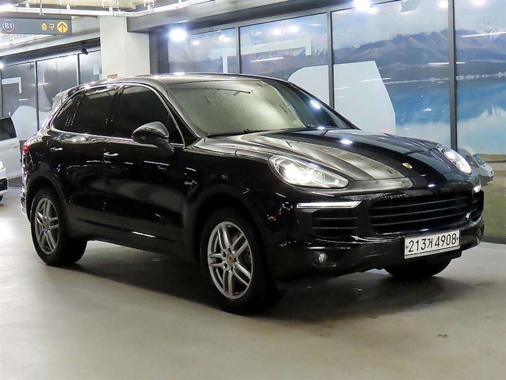 Porsche Cayenne 2016 Negro - Importación desde Corea - HF Imports Iquique - Foto 1