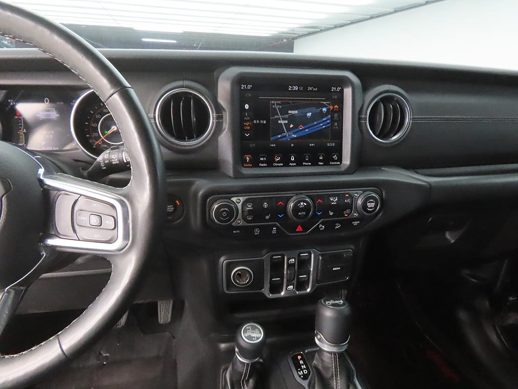 Jeep Wrangler - Vista 10