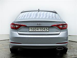 HYUNDAI Sonata - Vista 6