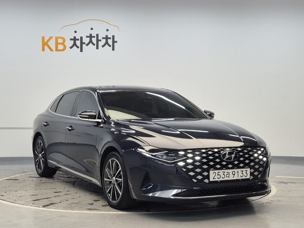 HYUNDAI Grandeur - Vista 4