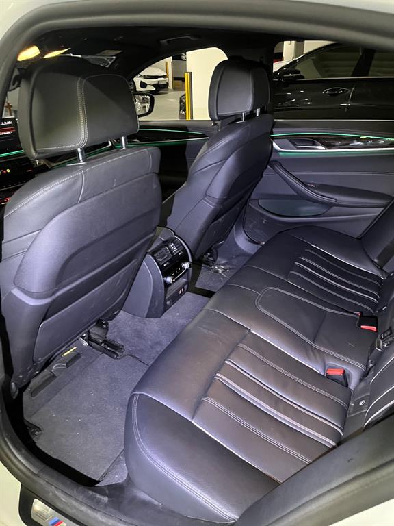 BMW 5 Series - Vista 9