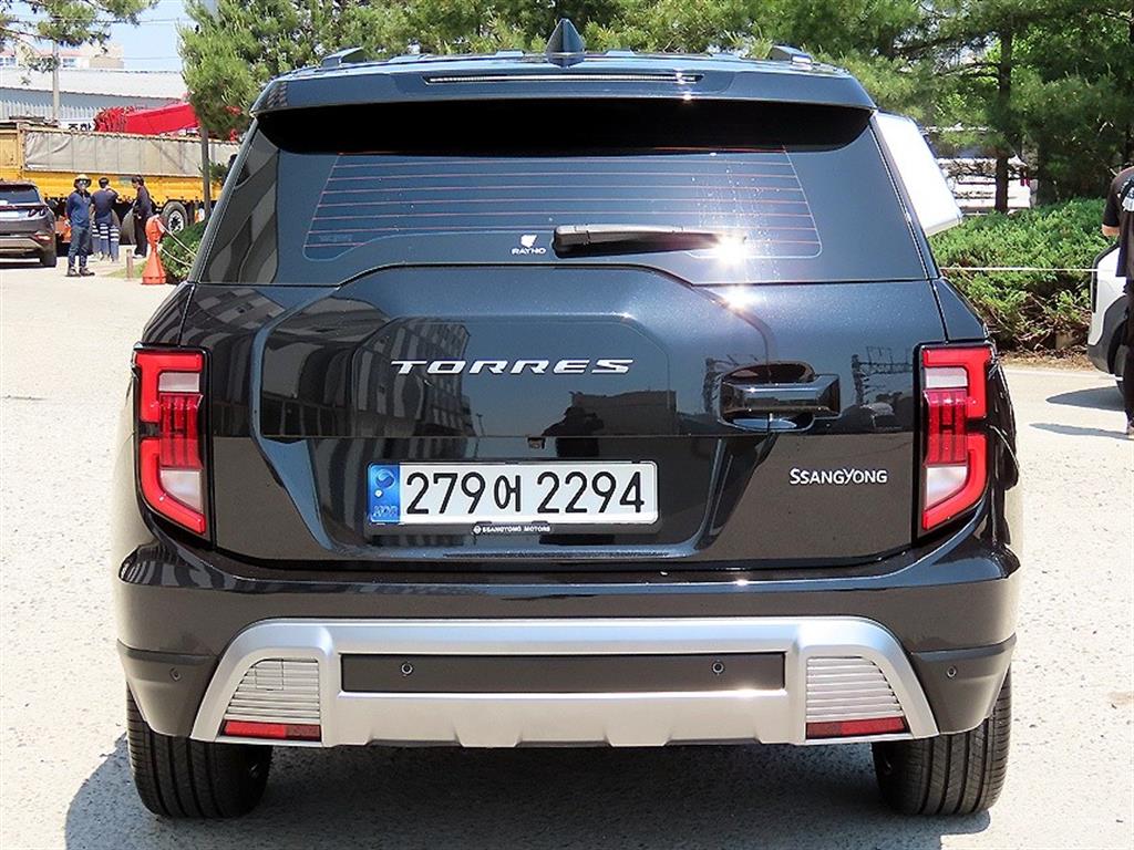 Ssangyong Torres - Vista 4