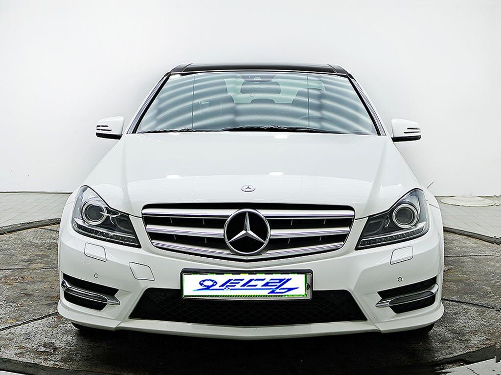 Mercedes Benz C Class 2013 Blanco - Importación desde Corea - HF Imports Iquique - Foto 1