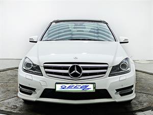 Mercedes Benz C Class - Vista 2