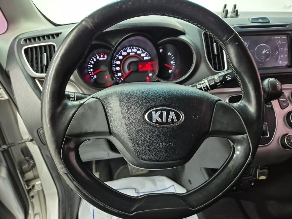 KIA Ray - Vista 9