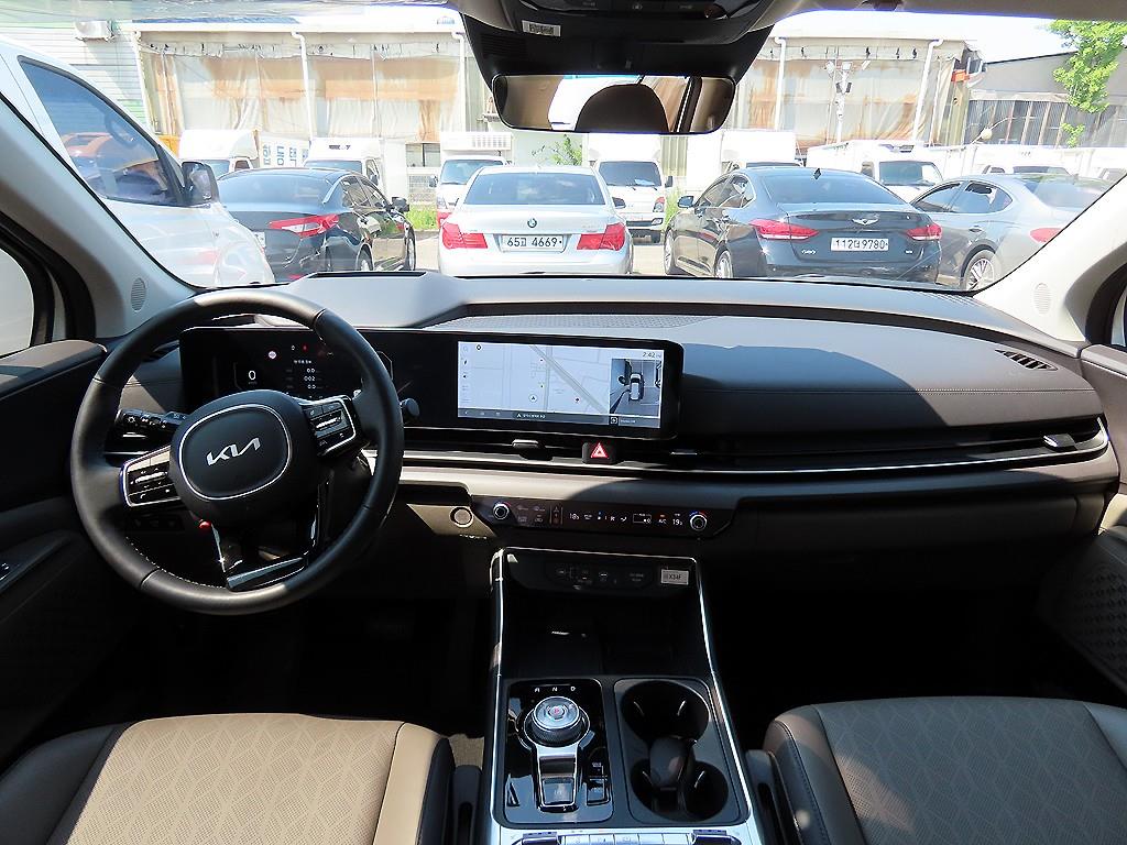 KIA Carnival - Vista 9