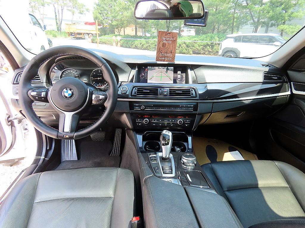 BMW 5 Series - Vista 7