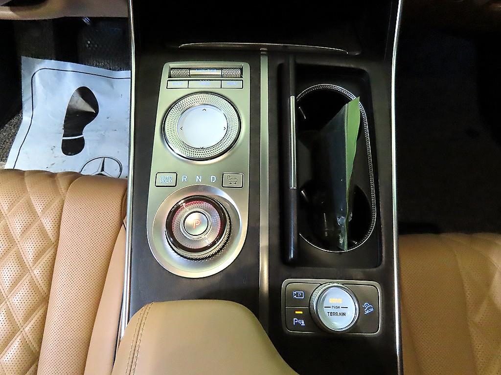 Genesis GV80 - Vista 12