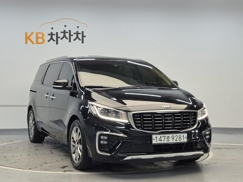 KIA Carnival - Vista 4