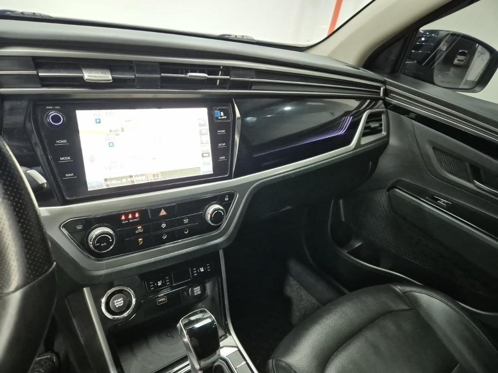 Ssangyong Korando - Vista 11