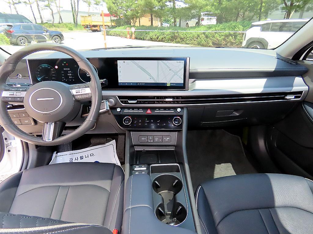 HYUNDAI Sonata - Vista 7