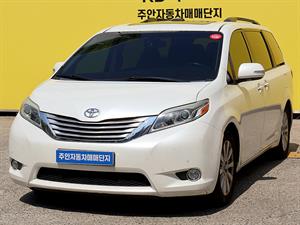 Toyota Siena - Vista 4