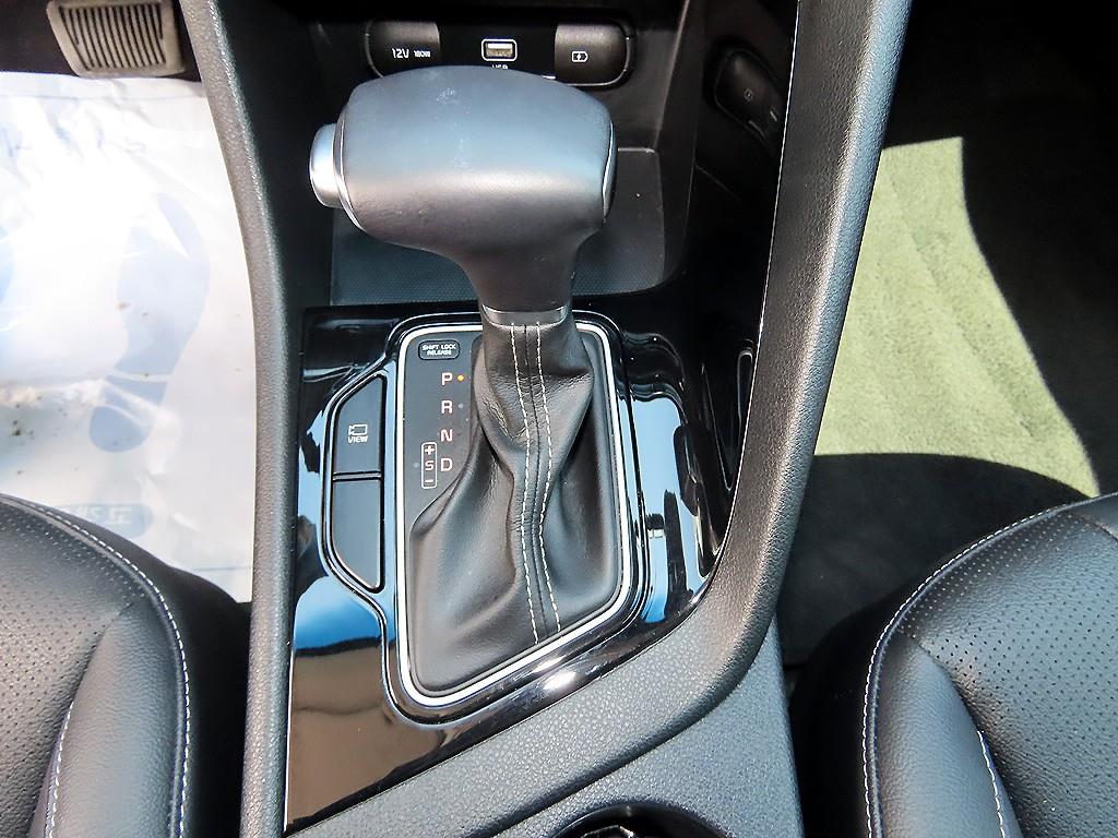 KIA Niro - Vista 10