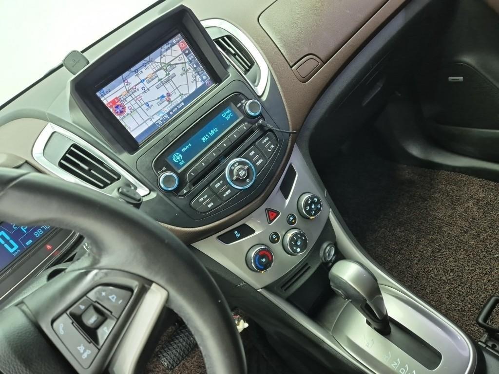 Chevrolet Trax - Vista 10