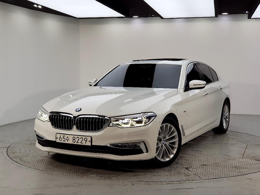 BMW 5 Series 2018 Blanco - Importación desde Corea - HF Imports Iquique - Foto 1