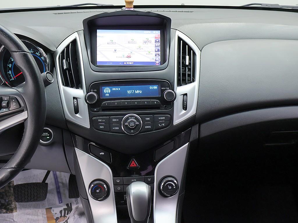 Chevrolet Cruise 2016 Blanco - Importación desde Corea - HF Imports Iquique - Foto 9