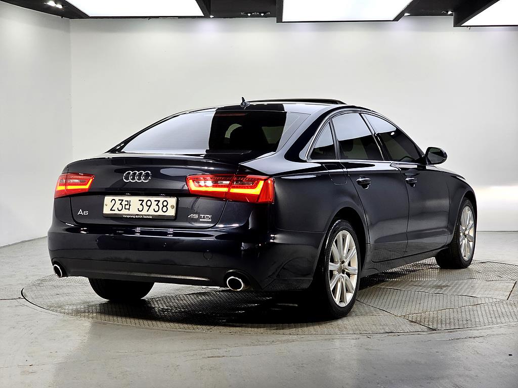 Audi A6 - Vista 4