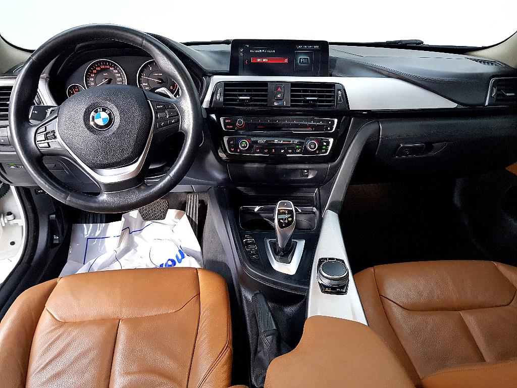 BMW 4 Series - Vista 5