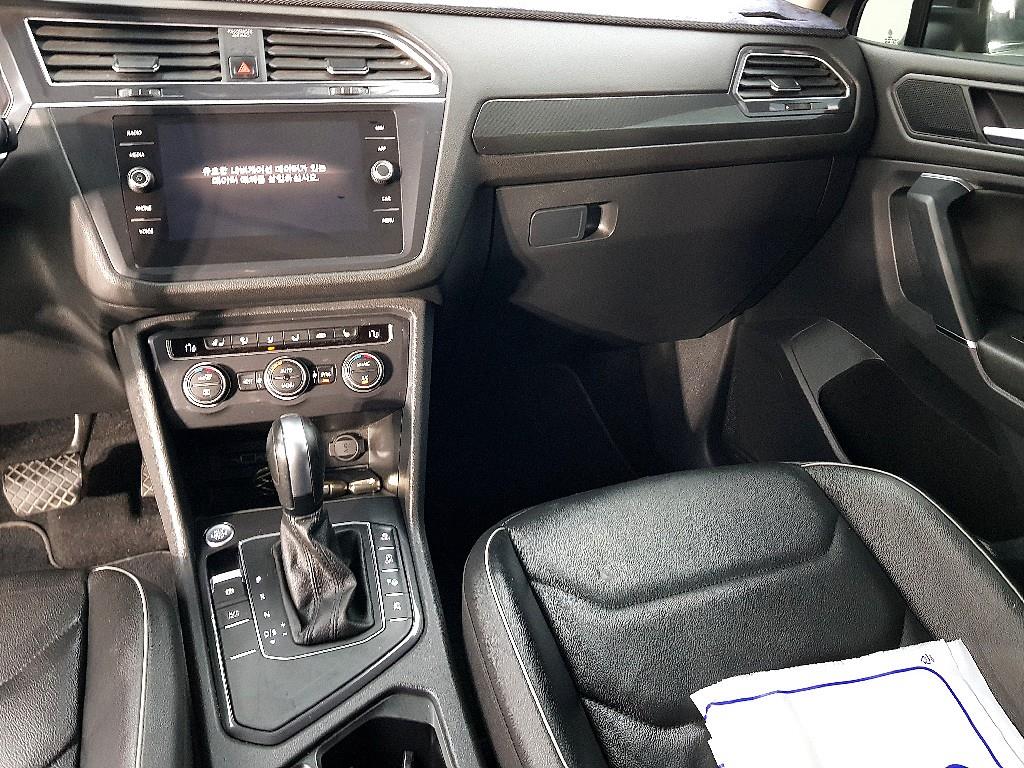 Volkswagen Tiguan - Vista 10