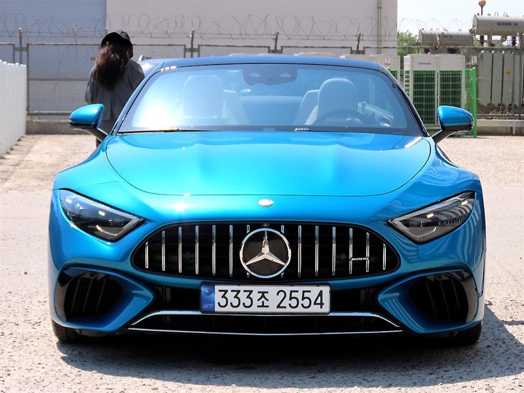 Mercedes Benz SL Class 2023 Azul - Importación desde Corea - HF Imports Iquique - Foto 1