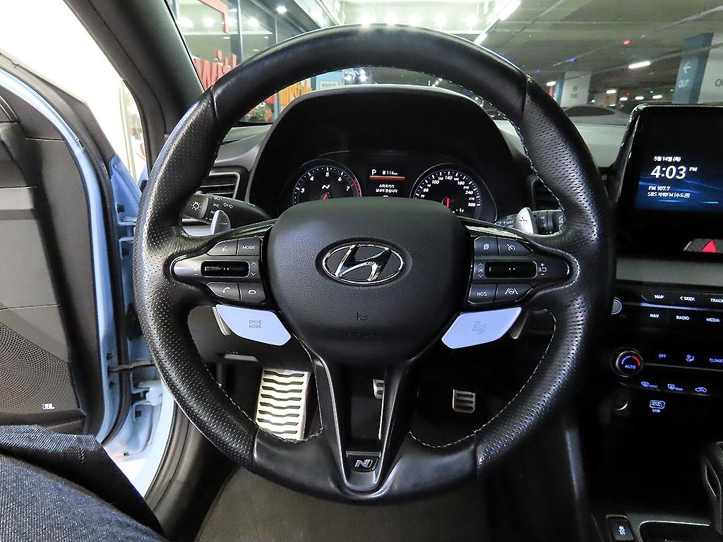 HYUNDAI Veloster - Vista 8