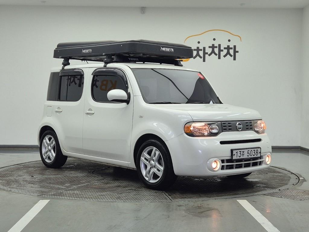 Nissan Cube - Vista 2