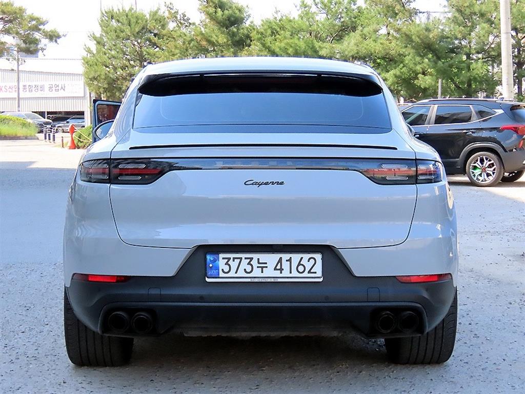 Porsche Cayenne - Vista 4