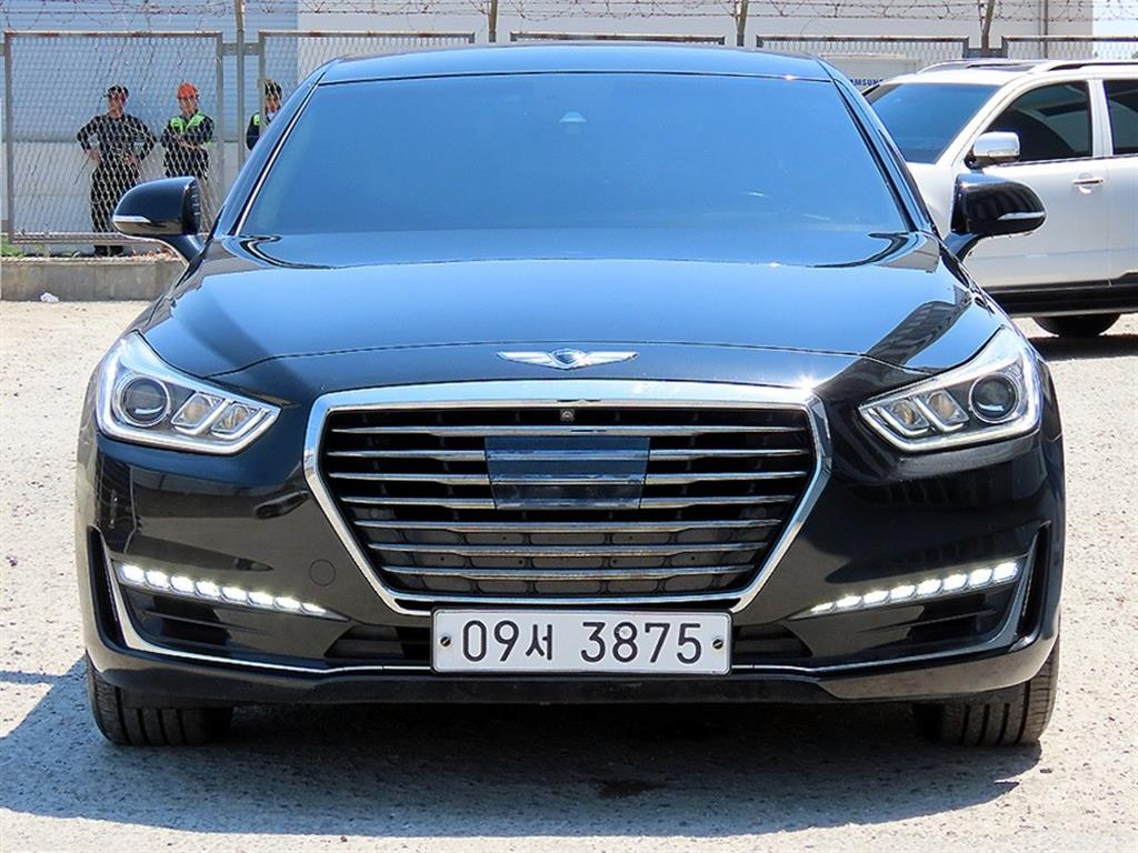 Genesis EQ900 2018 Negro - Importación desde Corea - HF Imports Iquique - Foto 1