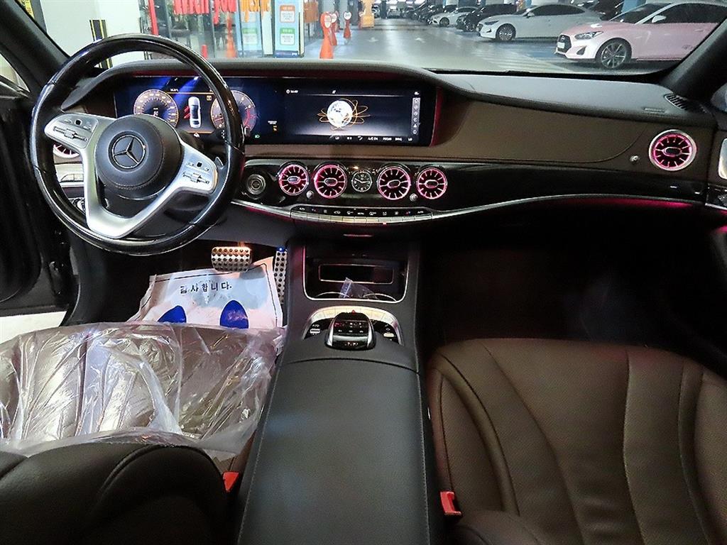 Mercedes Benz S Class - Vista 10