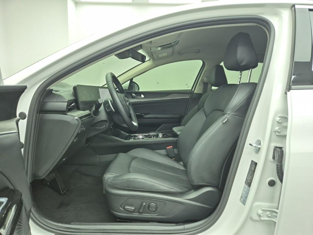 KIA K5 - Vista 11