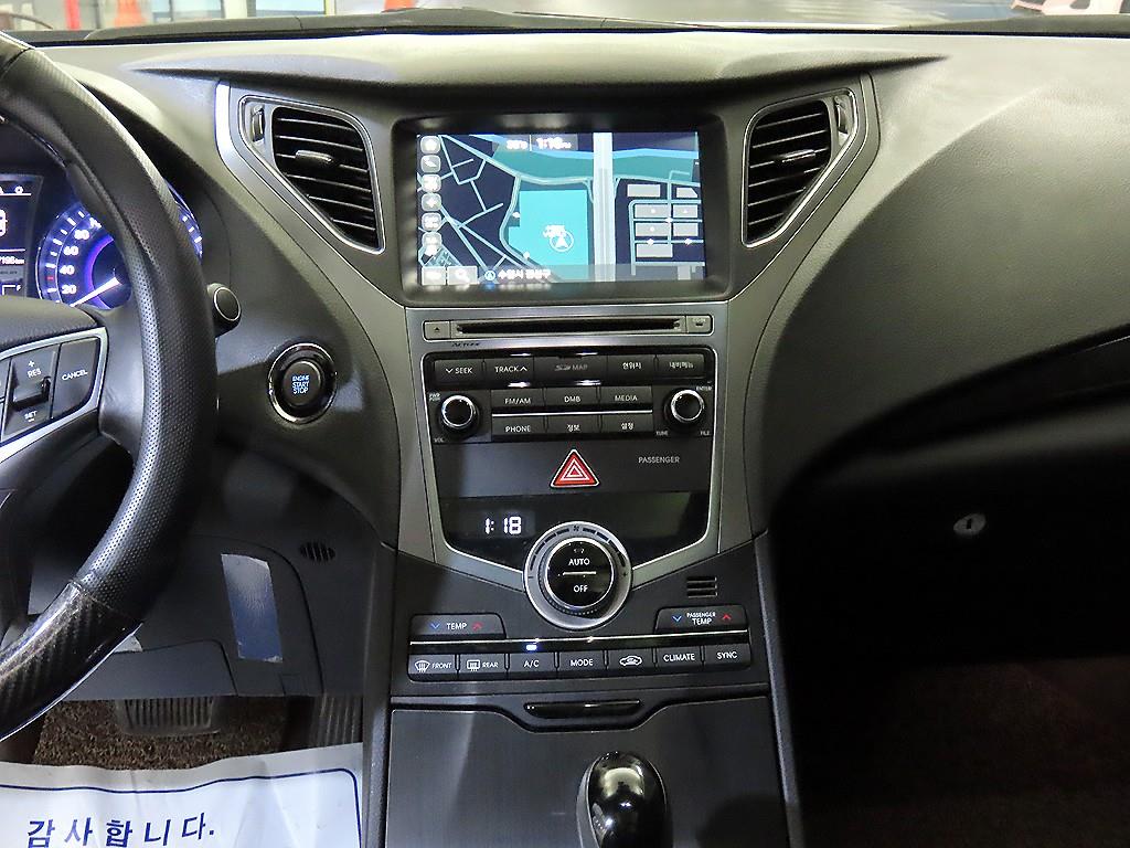HYUNDAI Grandeur - Vista 11