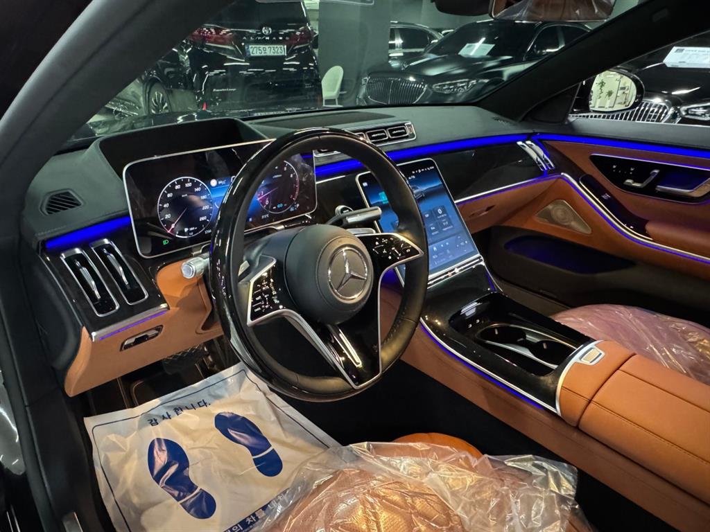 Mercedes Benz S Class - Vista 5