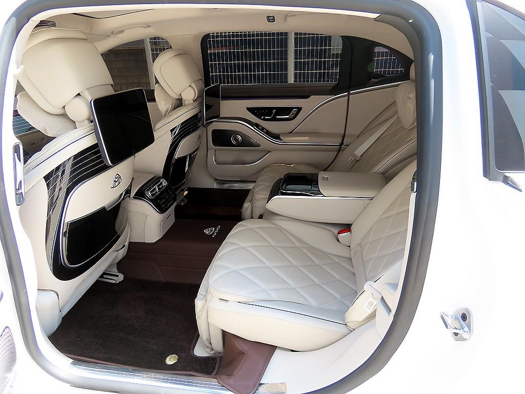 Mercedes Benz S Class - Vista 6