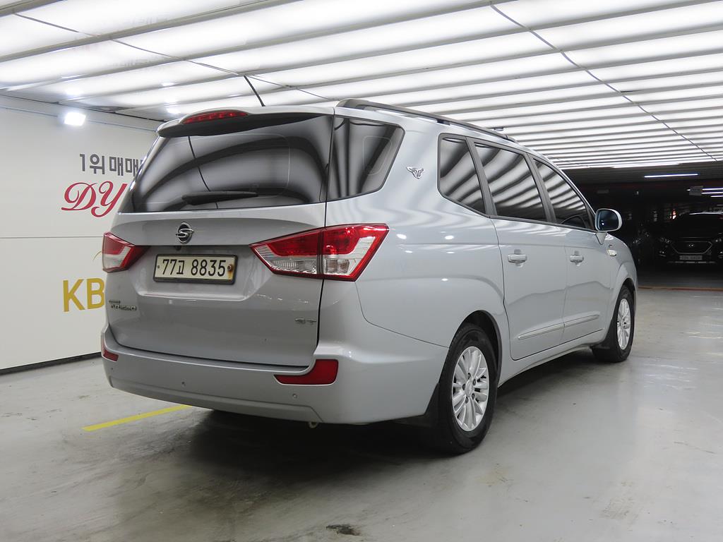 Ssangyong Korando - Vista 4