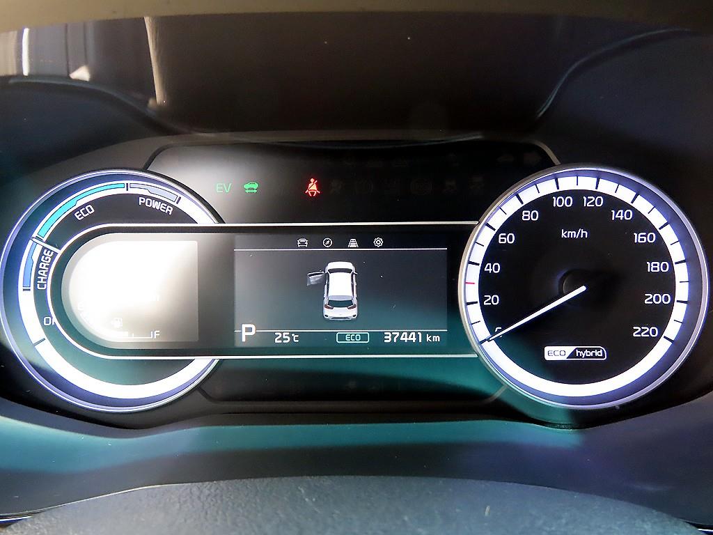 KIA Niro - Vista 9