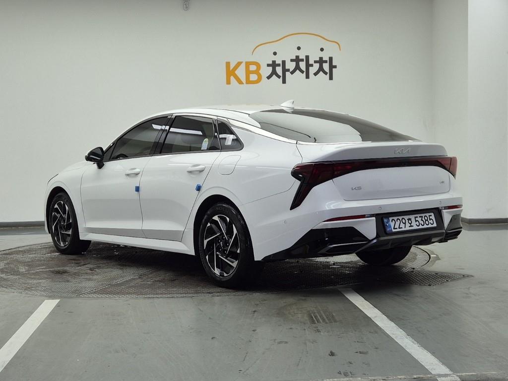 KIA K5 - Vista 3