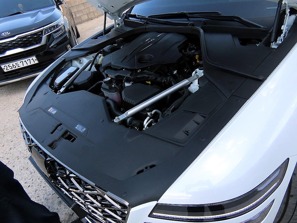 Genesis G80 2025 Blanco - Importación desde Corea - HF Imports Iquique - Foto 19