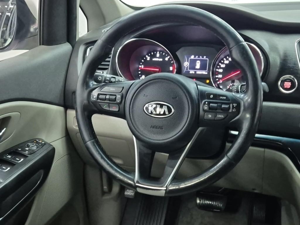 KIA Carnival 2018 Blanco - Importación desde Corea - HF Imports Iquique - Foto 17