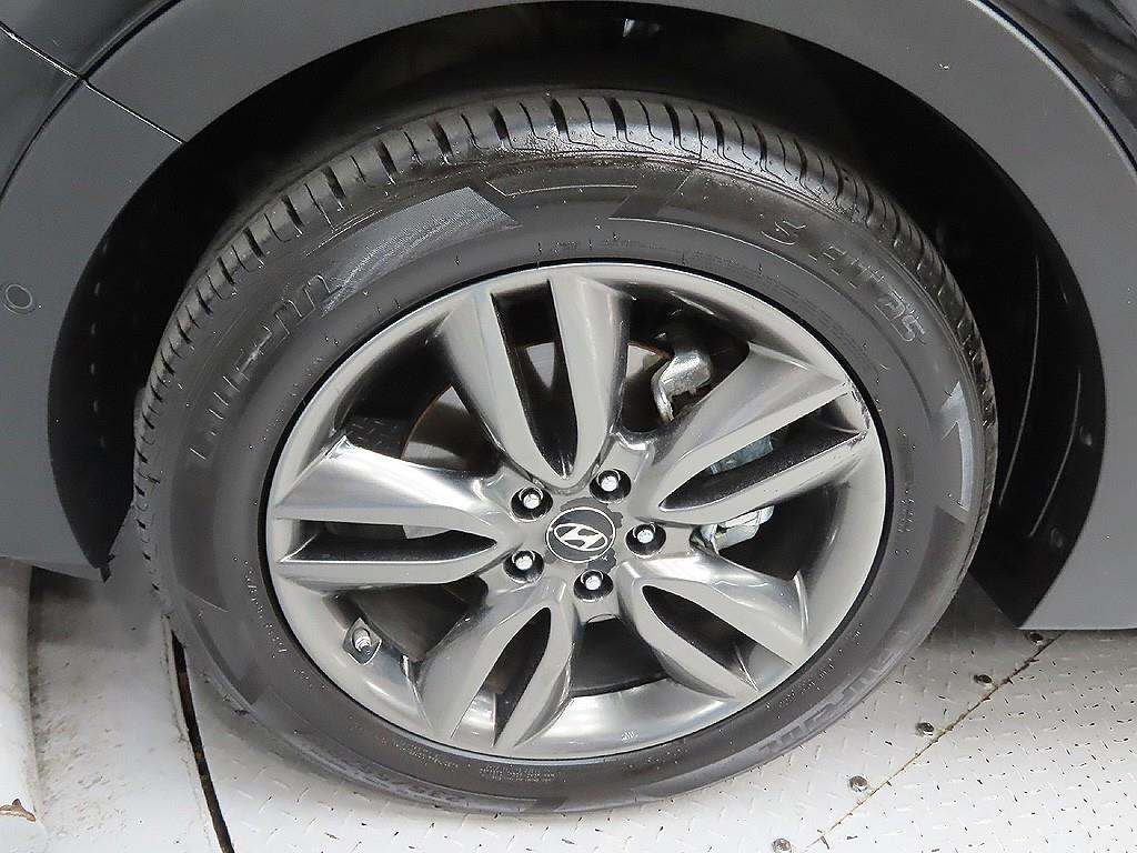 HYUNDAI Santa Fe - Vista 9