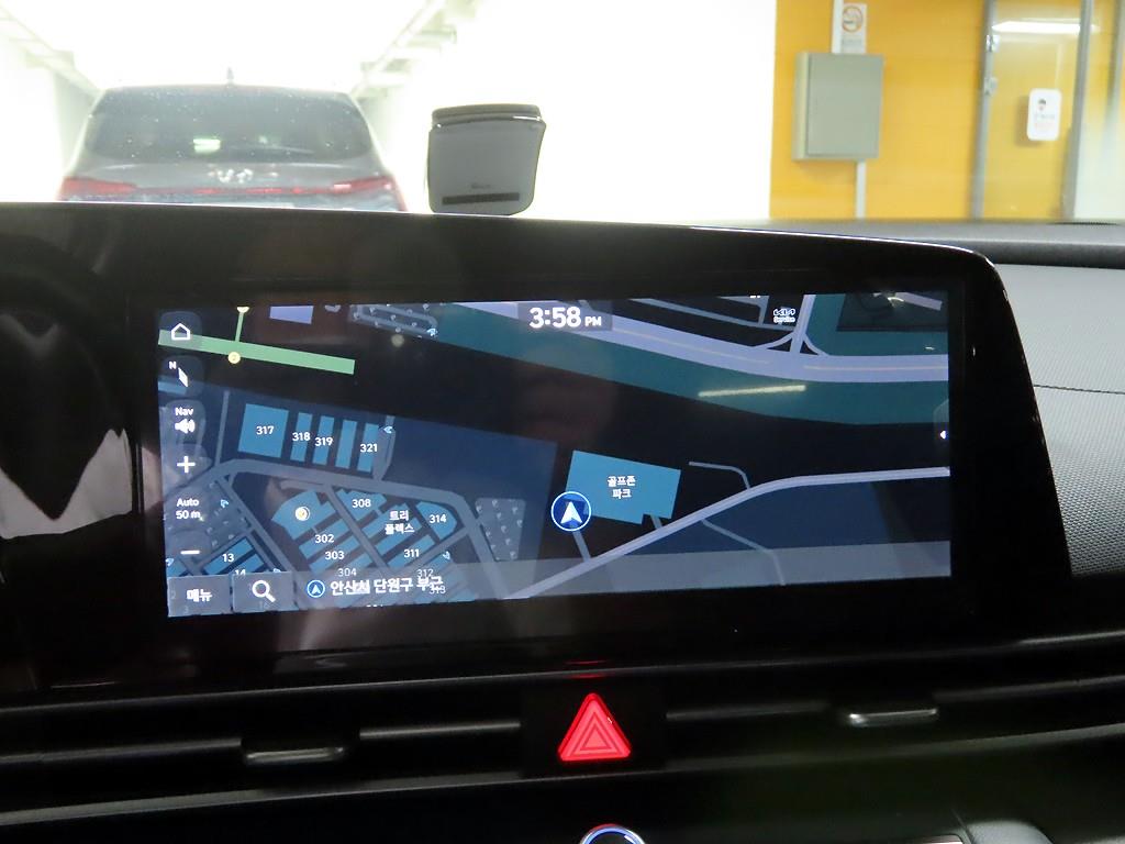 HYUNDAI Avante - Vista 8