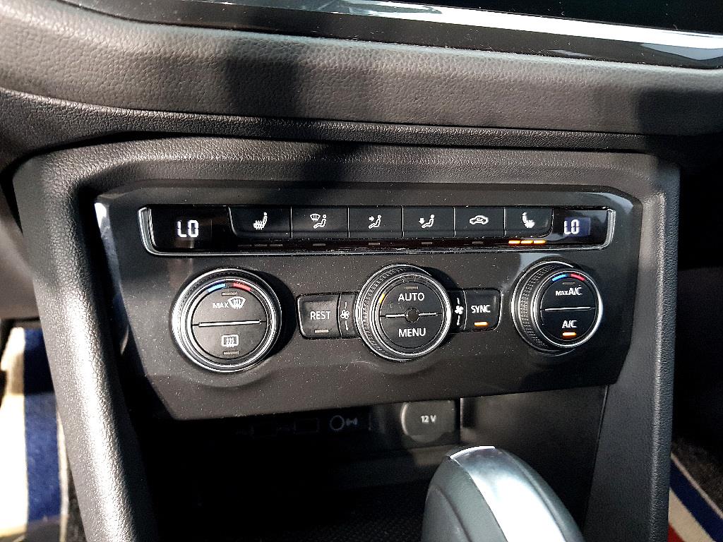 Volkswagen Tiguan - Vista 11