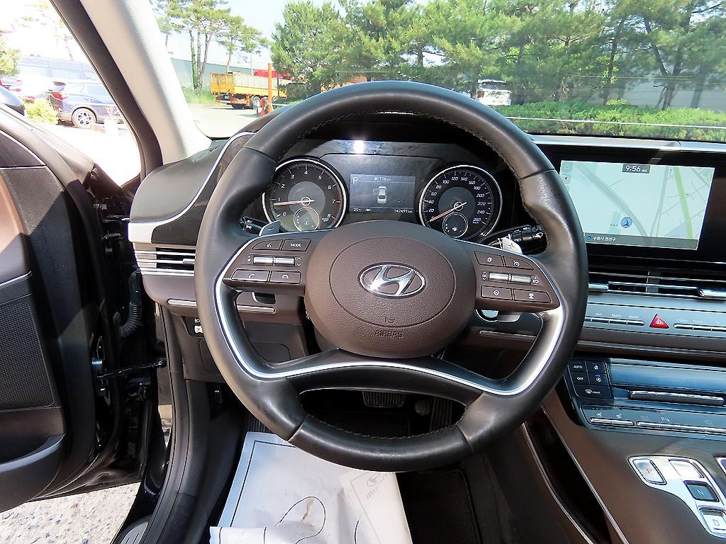 HYUNDAI Grandeur - Vista 8