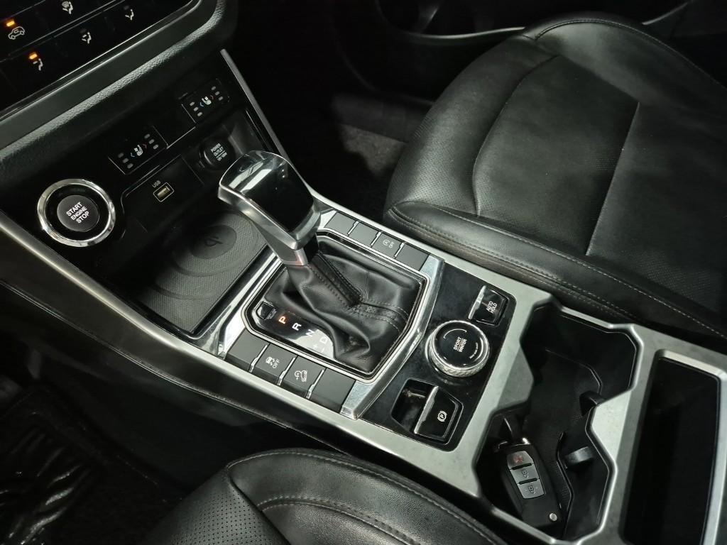Ssangyong Korando - Vista 10