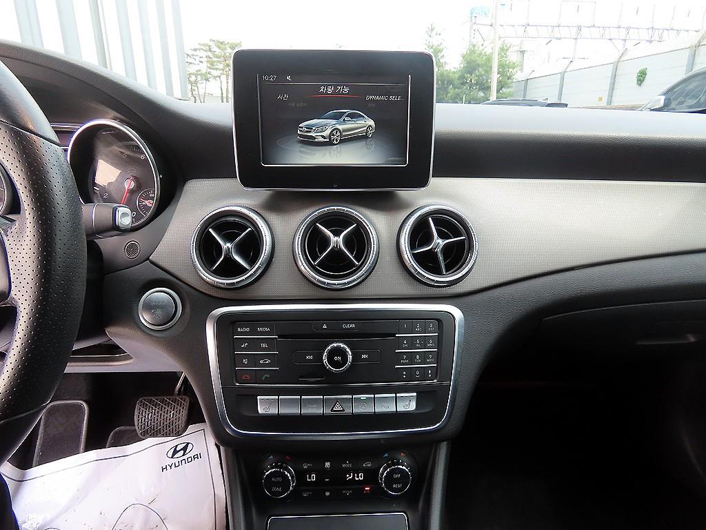 Mercedes Benz CLA Class 2017 Blanco - Importación desde Corea - HF Imports Iquique - Foto 13